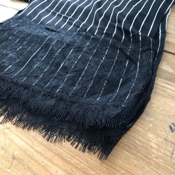 Striped lace pants - Picture 2 of 2